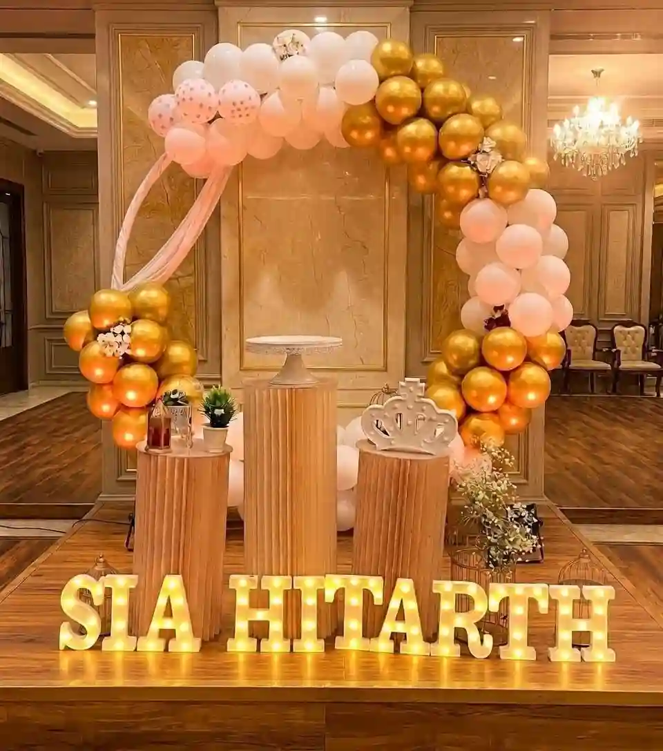 Pink and Golden Ring Hall Decor